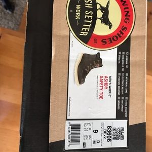 Red Wing Irish setter Ashby